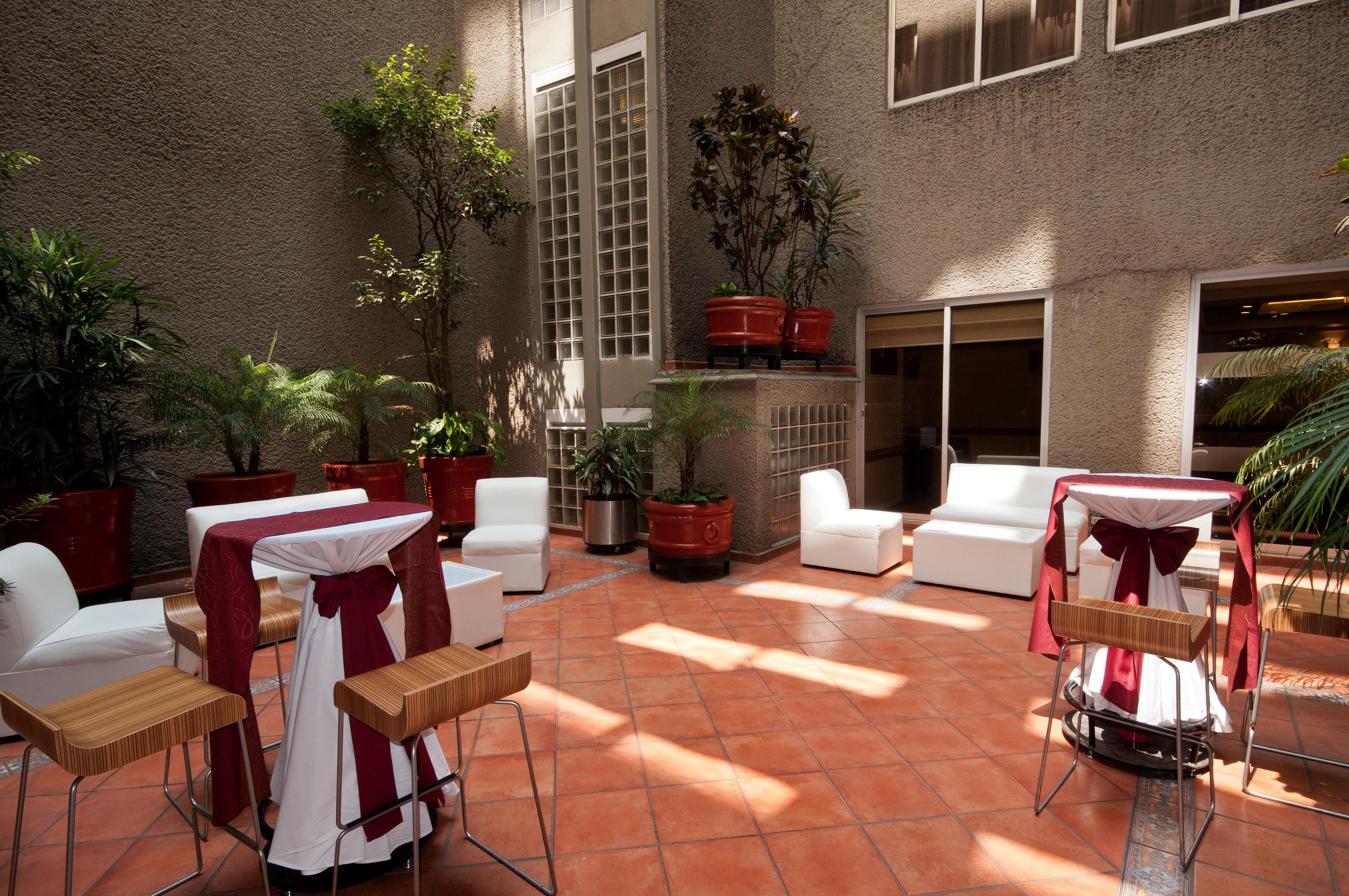 Holiday Inn Mexico Coyoacan Экстерьер фото
